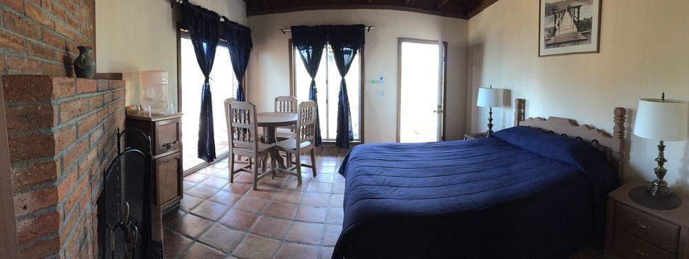 Old Mill Hotel San Quintin 外观 照片
