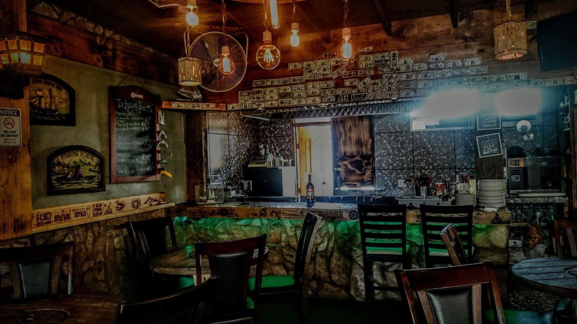 Old Mill Hotel San Quintin 外观 照片