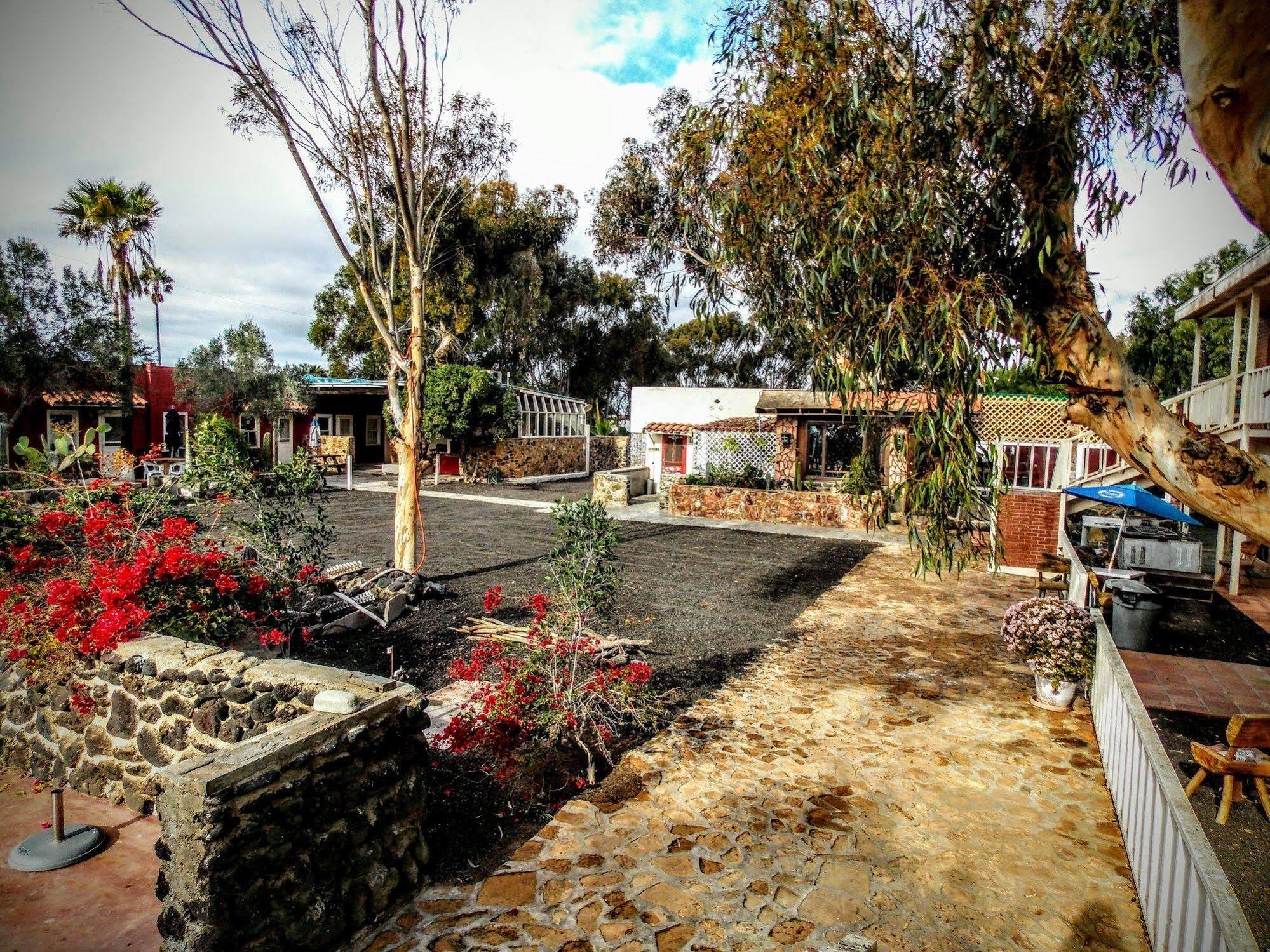 Old Mill Hotel San Quintin 外观 照片